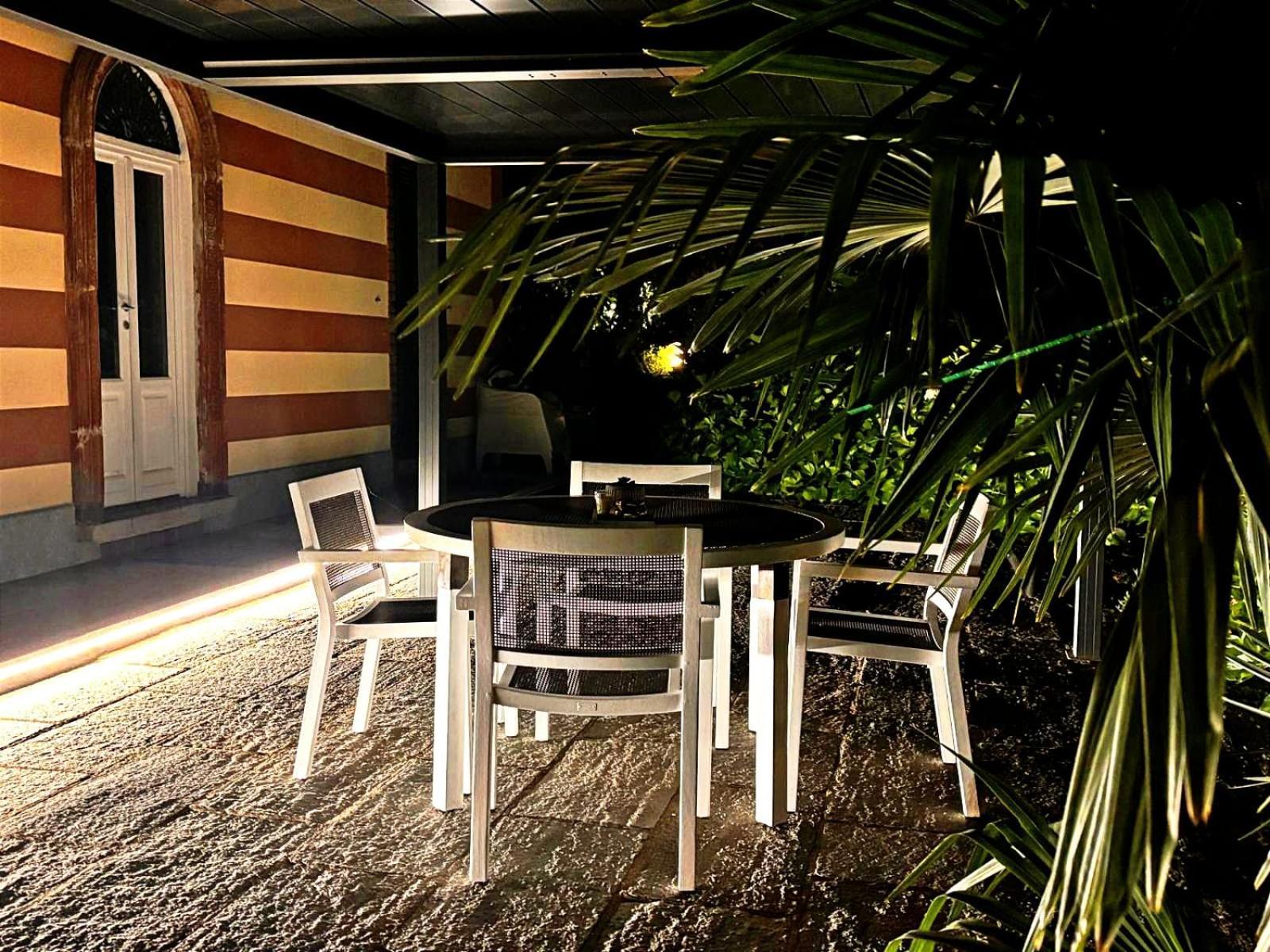 Villa Marchesa 阿罗纳 外观 照片